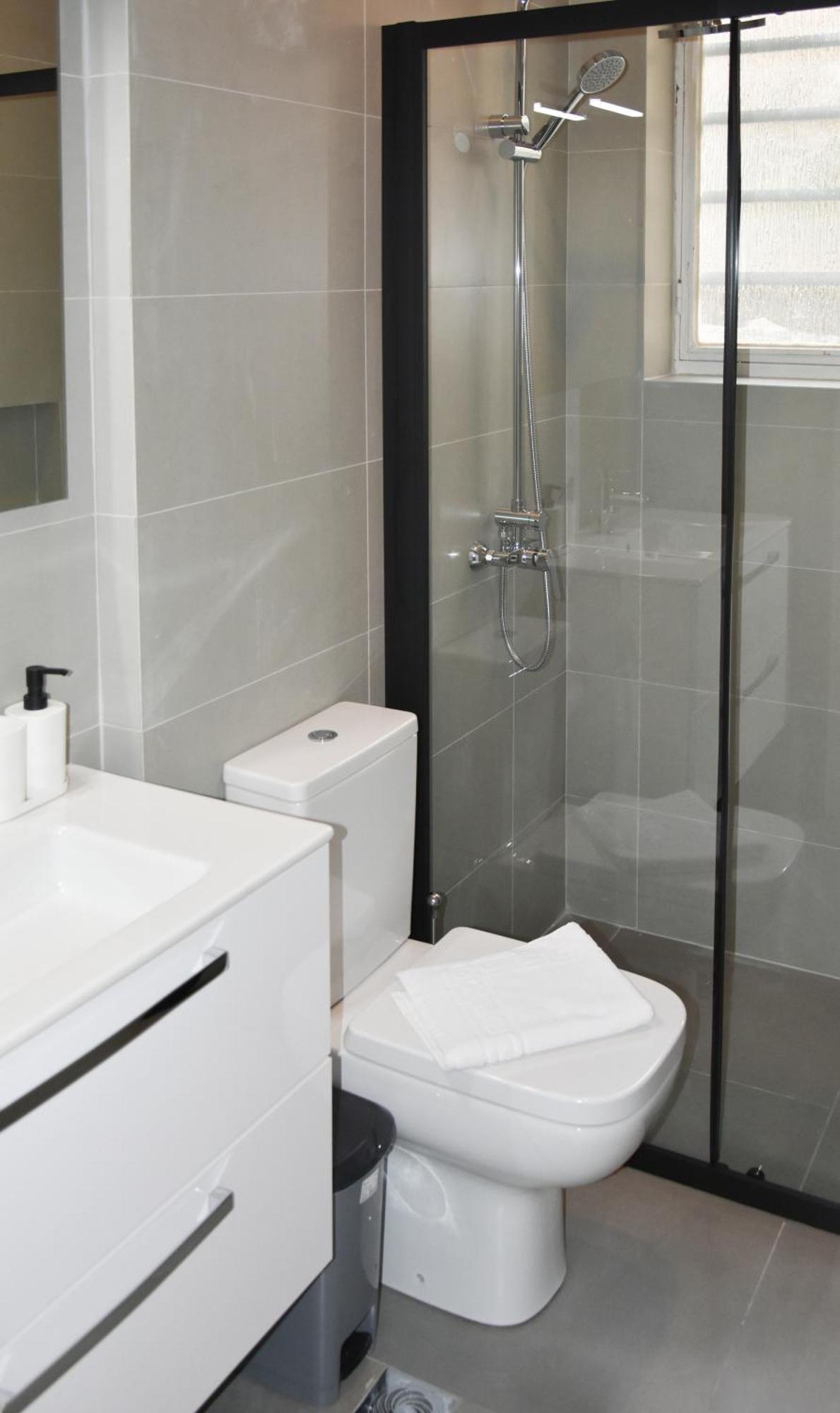 Spacious Modern Apartment In Pagkrati Αθήνα Εξωτερικό φωτογραφία