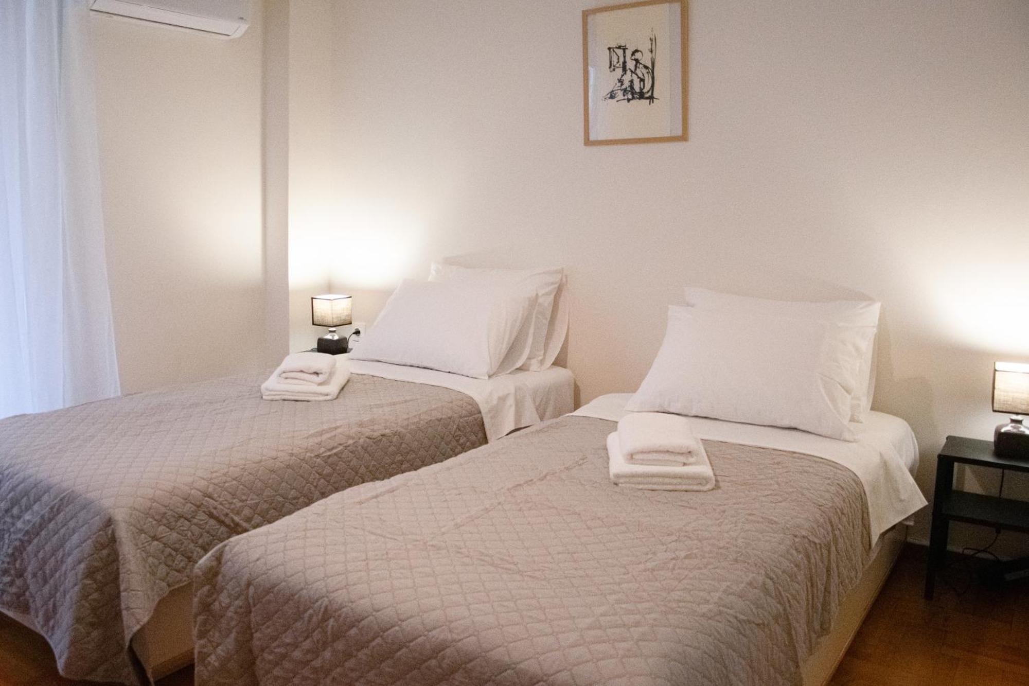 Spacious Modern Apartment In Pagkrati Αθήνα Εξωτερικό φωτογραφία